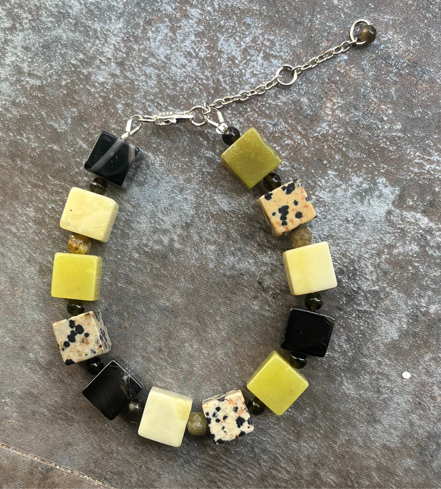 Unikat Handgemachtes Armband