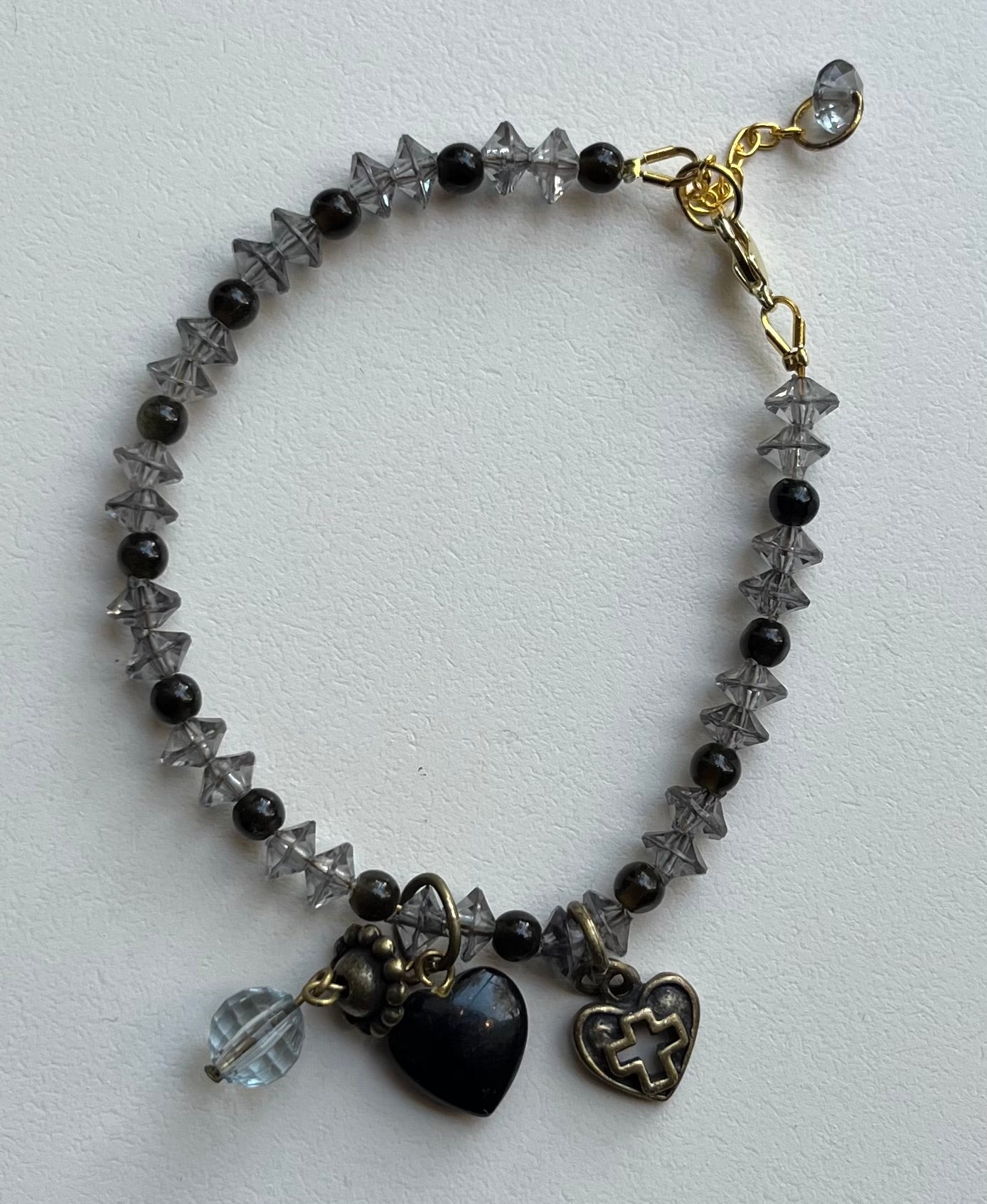 Handmade Armband mit Charms