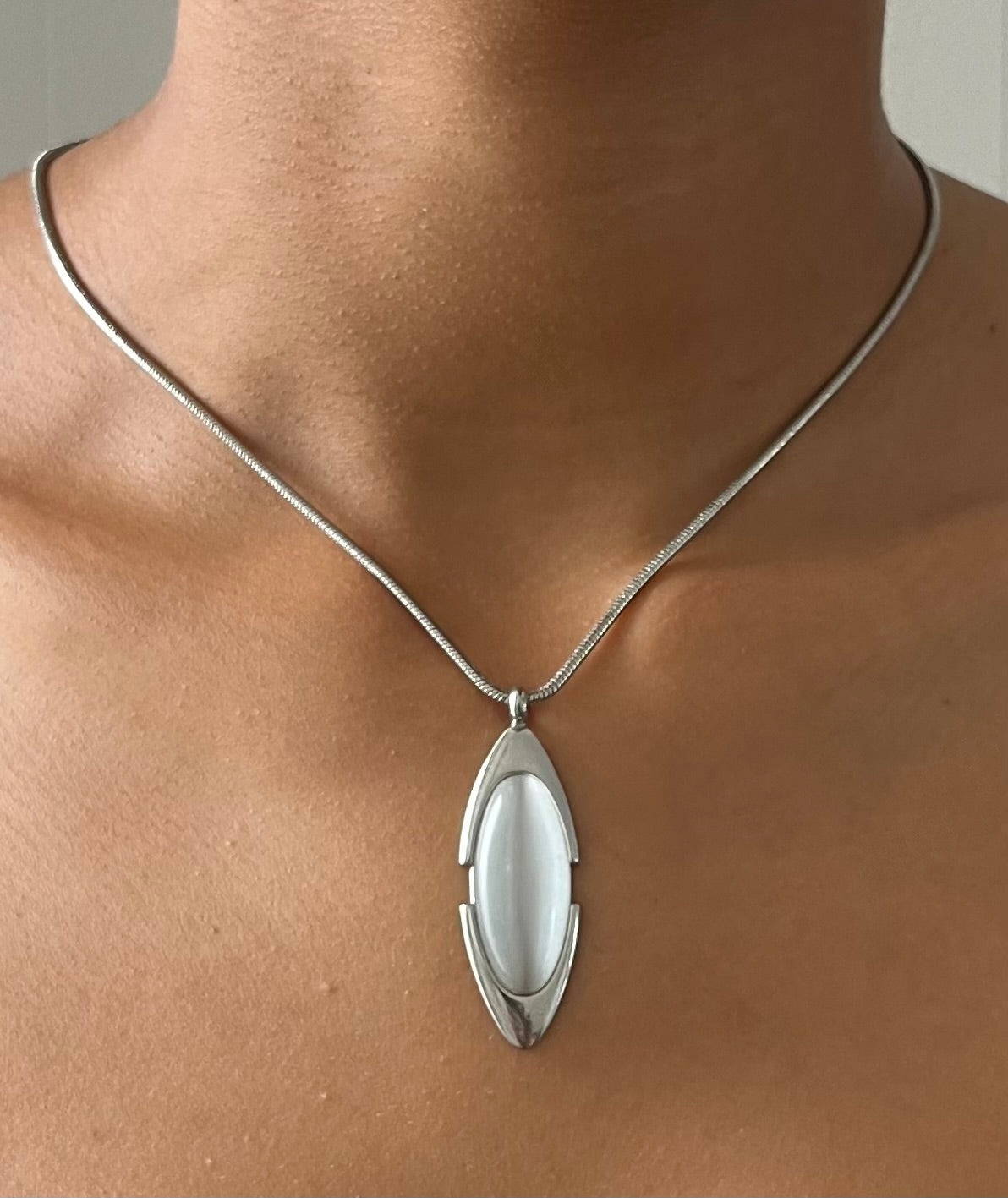 Vintage Kette mit Anhänger (passender Ring erhältlich)