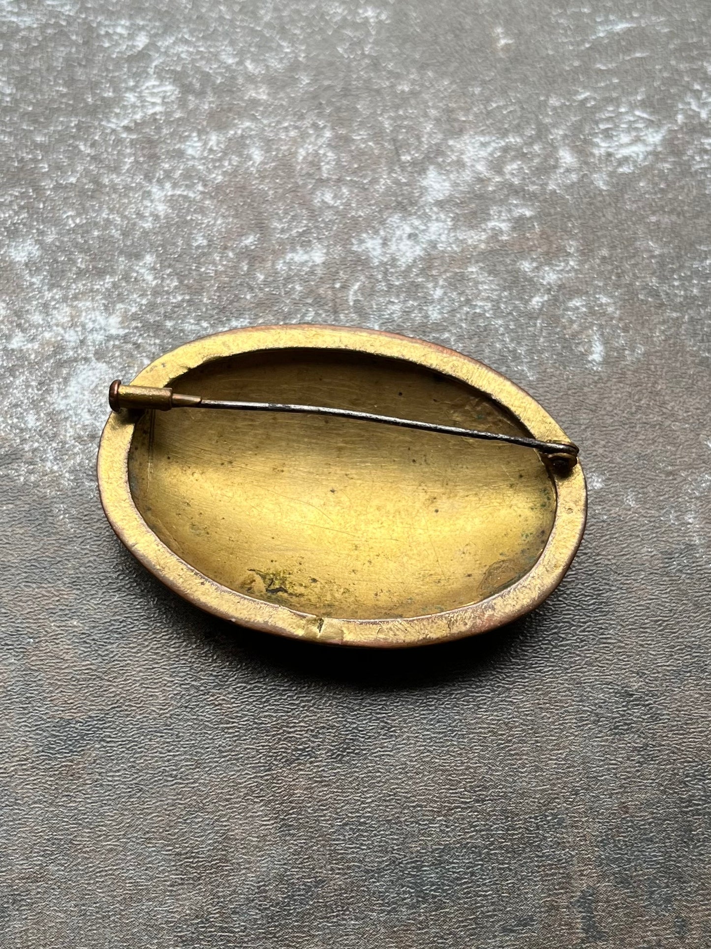 Vintage Emaille-Brosche