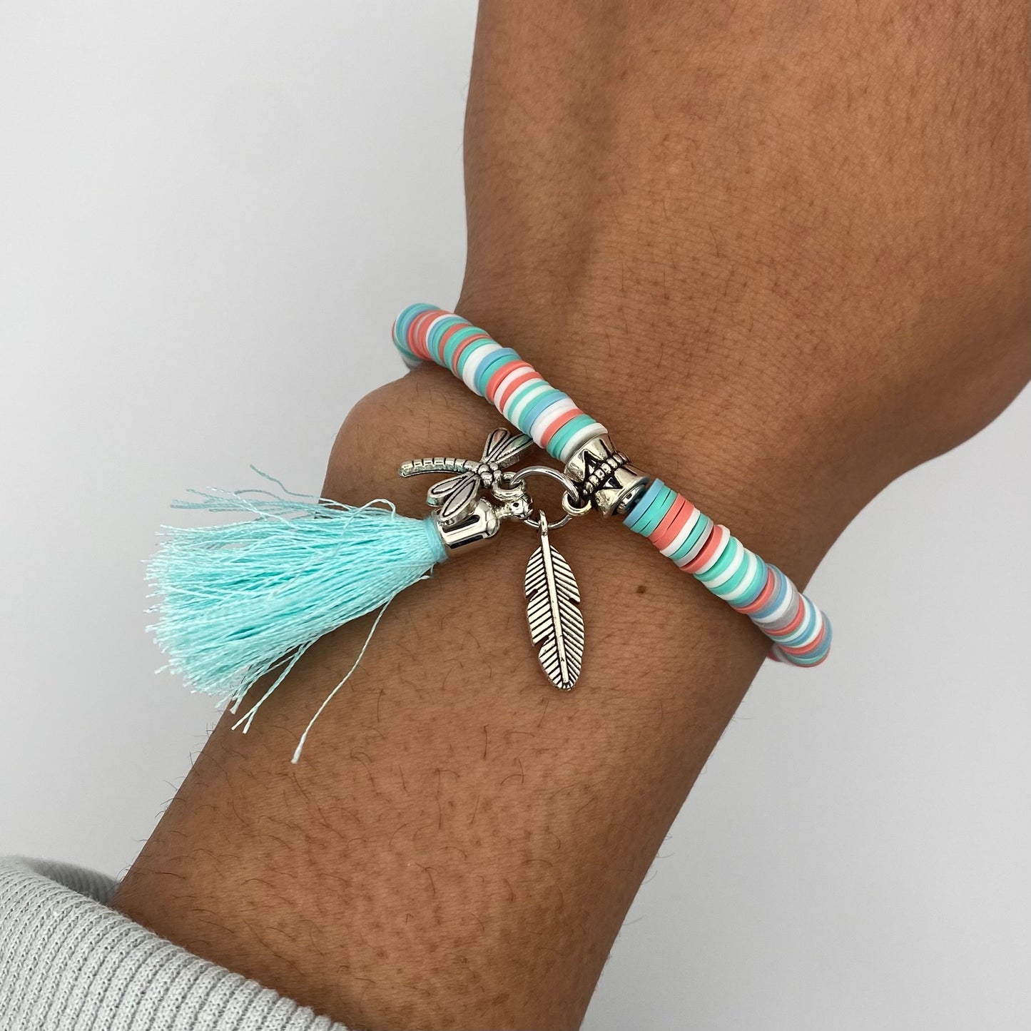 Armband mit Charms