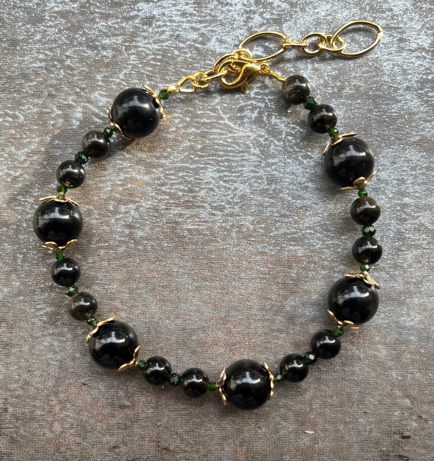 Handgemachtes Armband mit Onyx