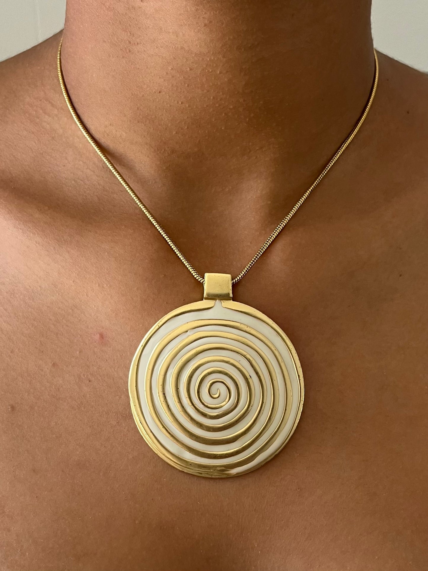 Vintage 90s Kette/ Anhänger mit Spirale