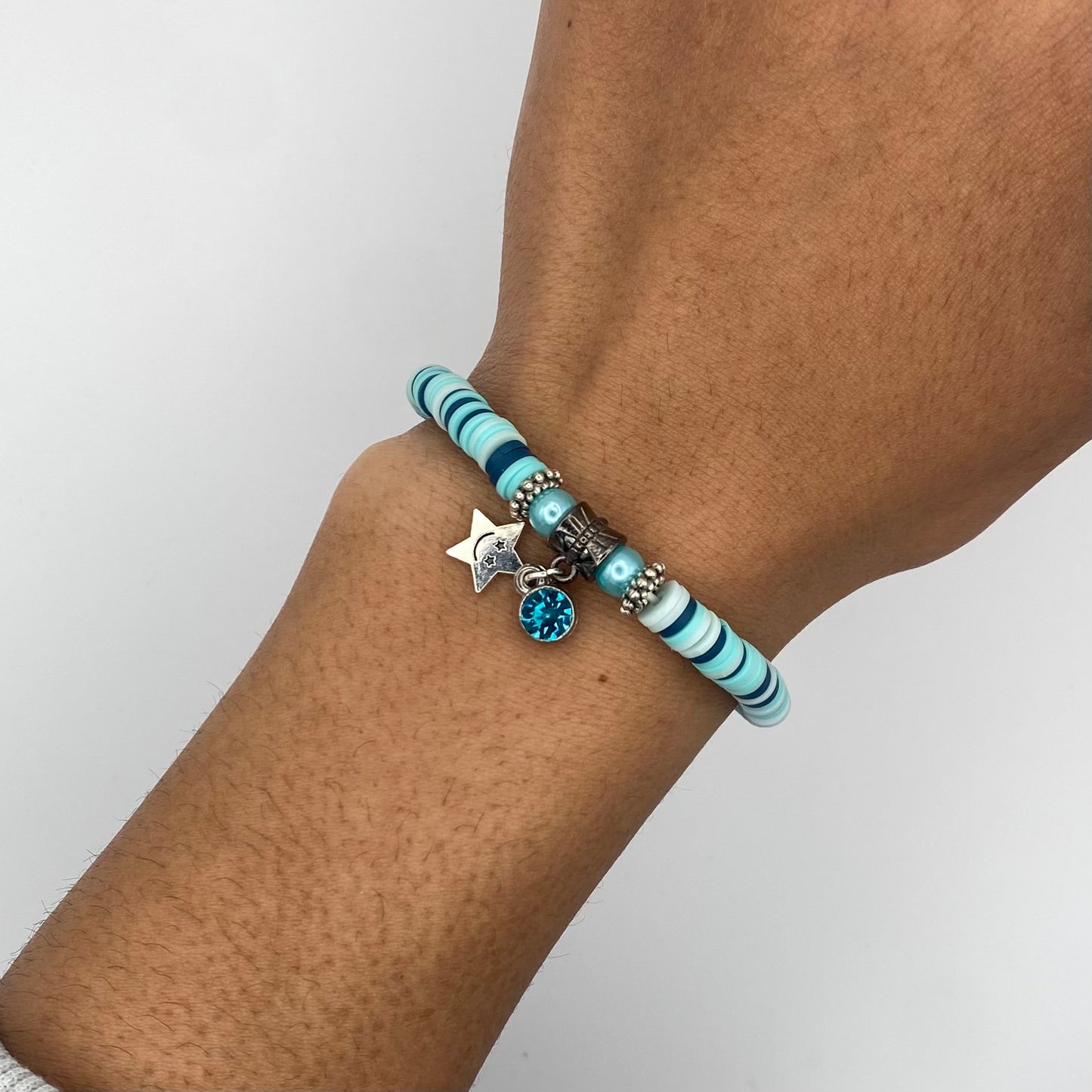 Armband mit Sternchen