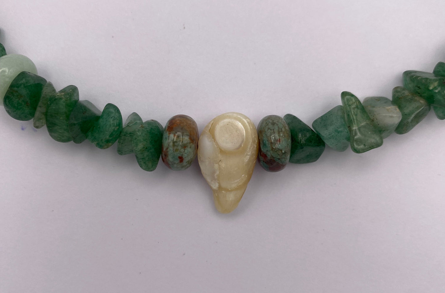 Handgemachte Halskette ‚Green Siren‘