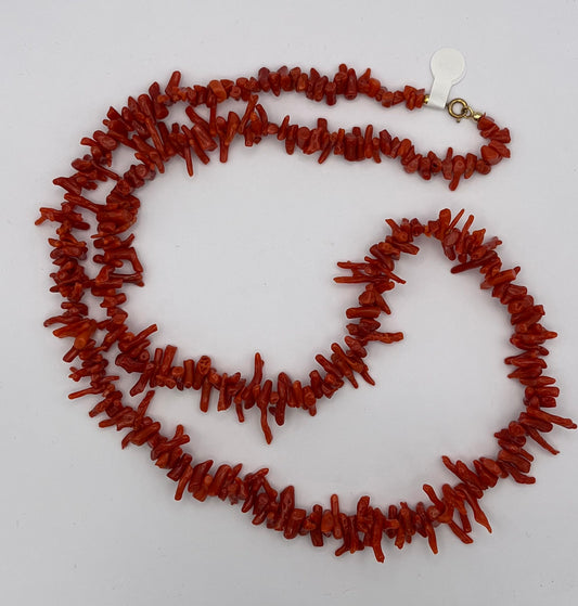 Rote Vintage Korallen-Kette