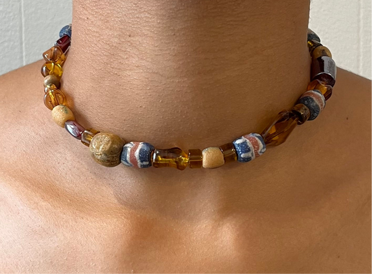 Handmade Halskette mit Vintage Perlen