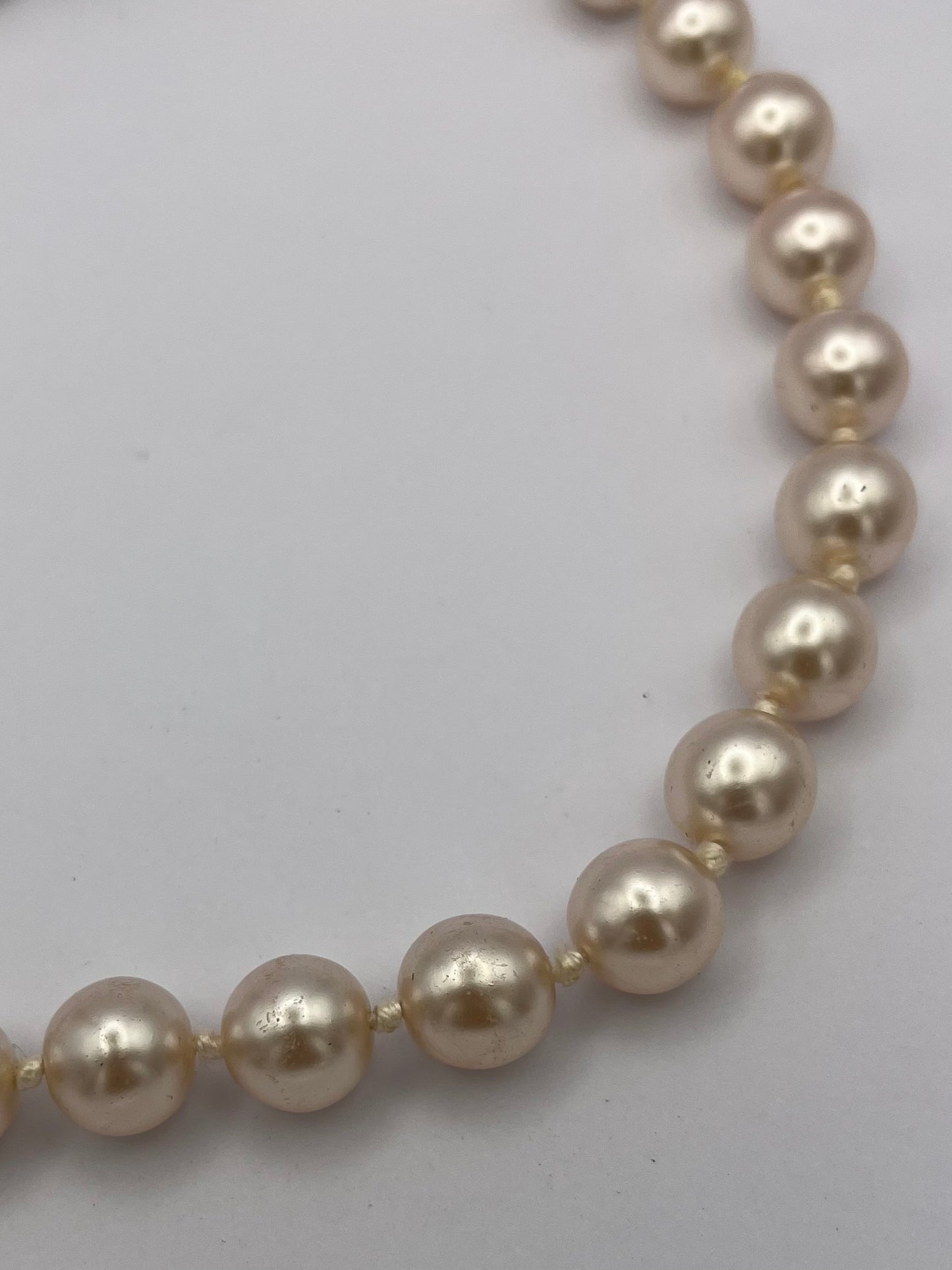 Choker/ Enge Halskette mit Perlen