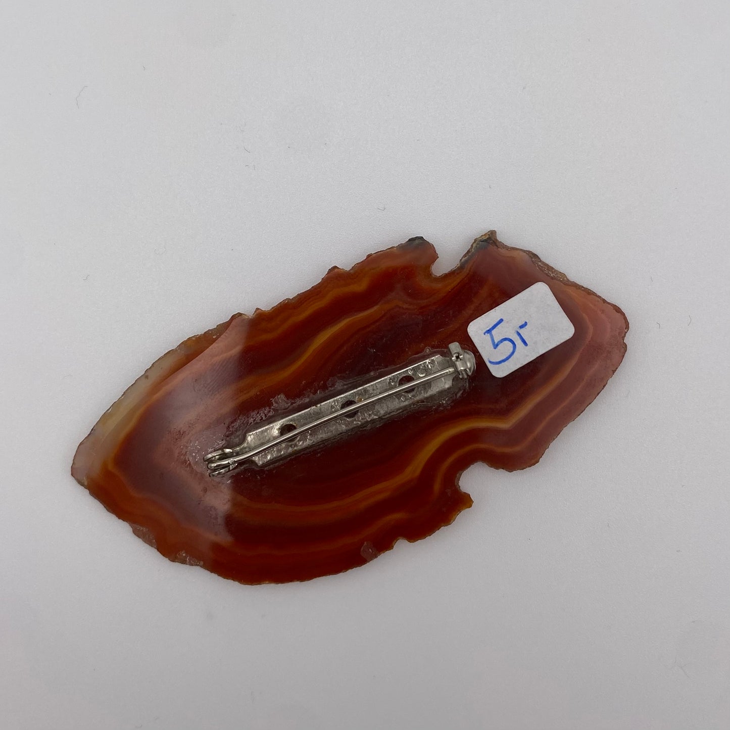 Brosche roter Achat