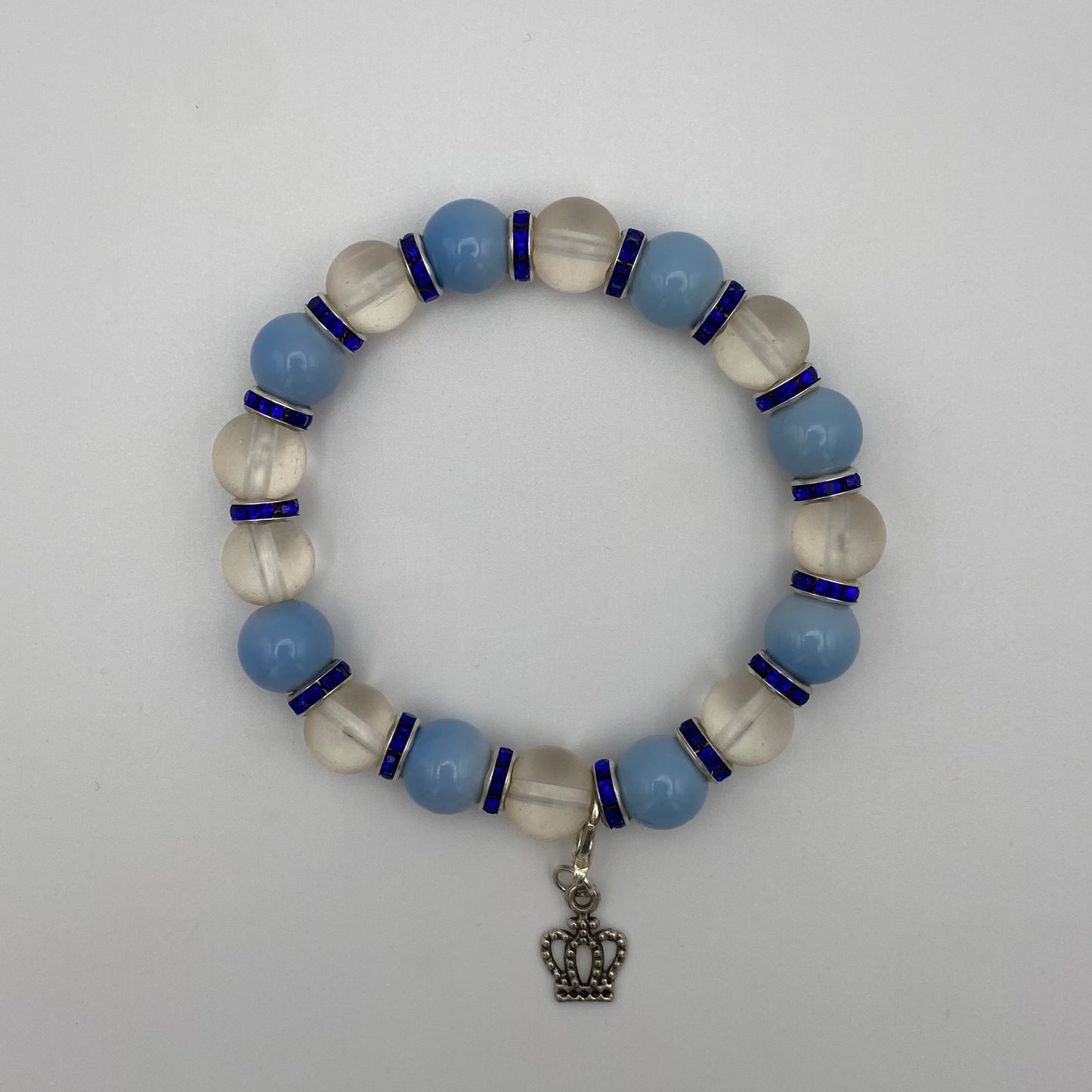 Armband mit Kronen-Anhänger