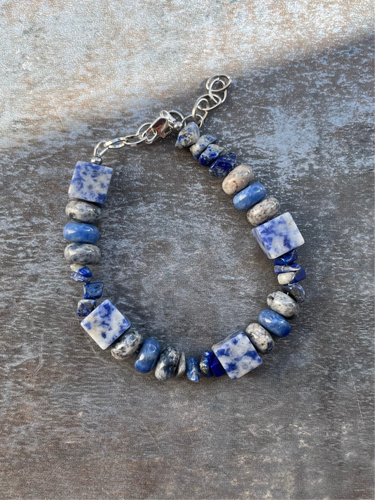 Unikat Handgemachtes Armband mit Lapislazuli, Jaspis und Sodalith
