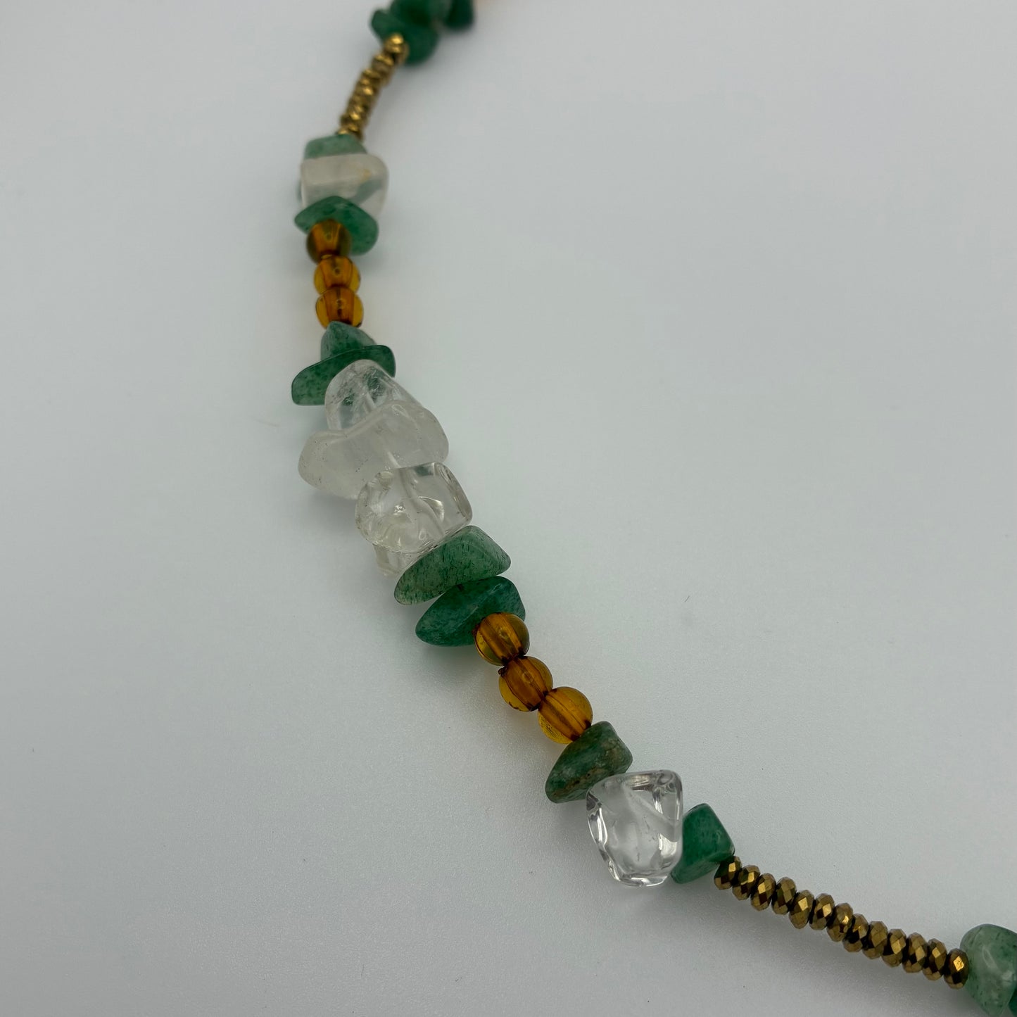 Handgemachte Kette mit Aventurin und Quarz
