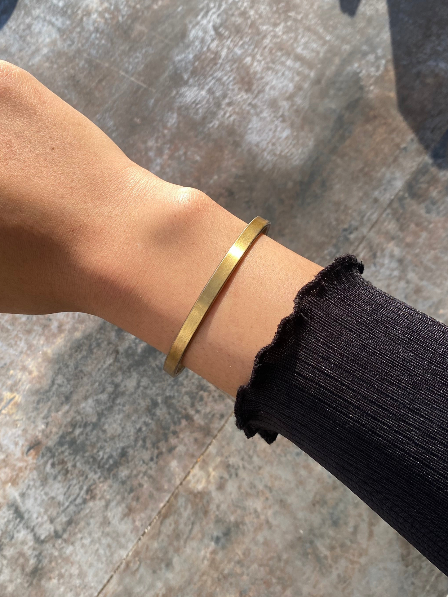 Schmaler Vintage Armreif
