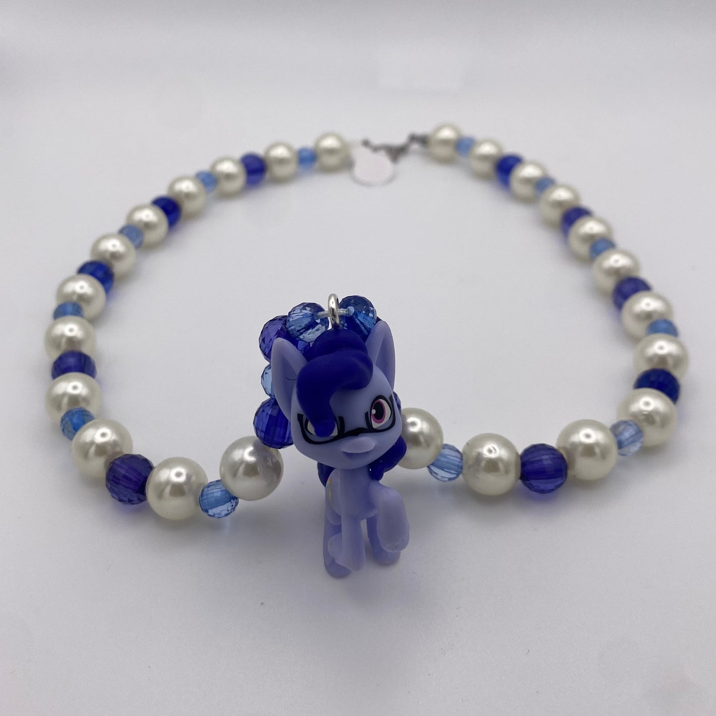 Kette mit lila Filly-Pferdchen