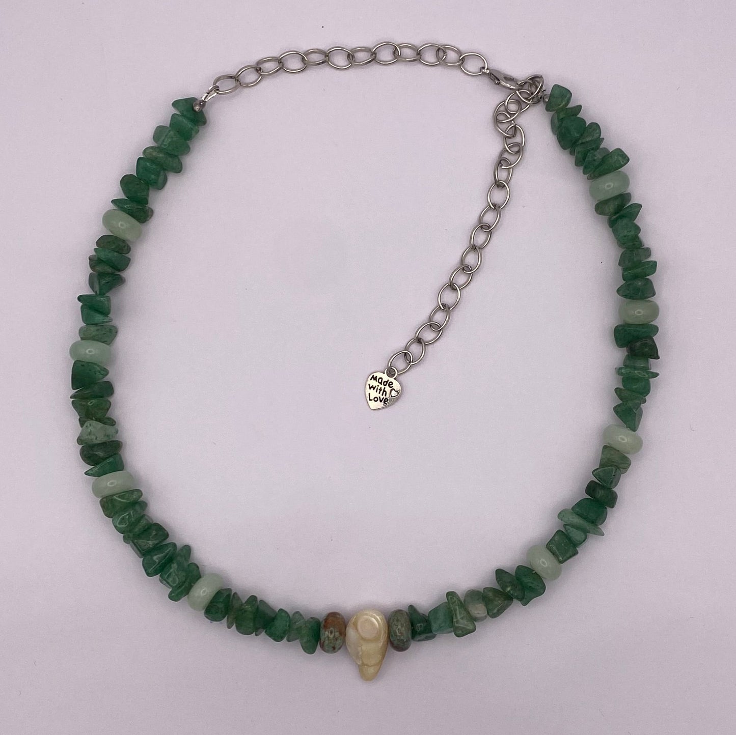 Handgemachte Halskette ‚Green Siren‘