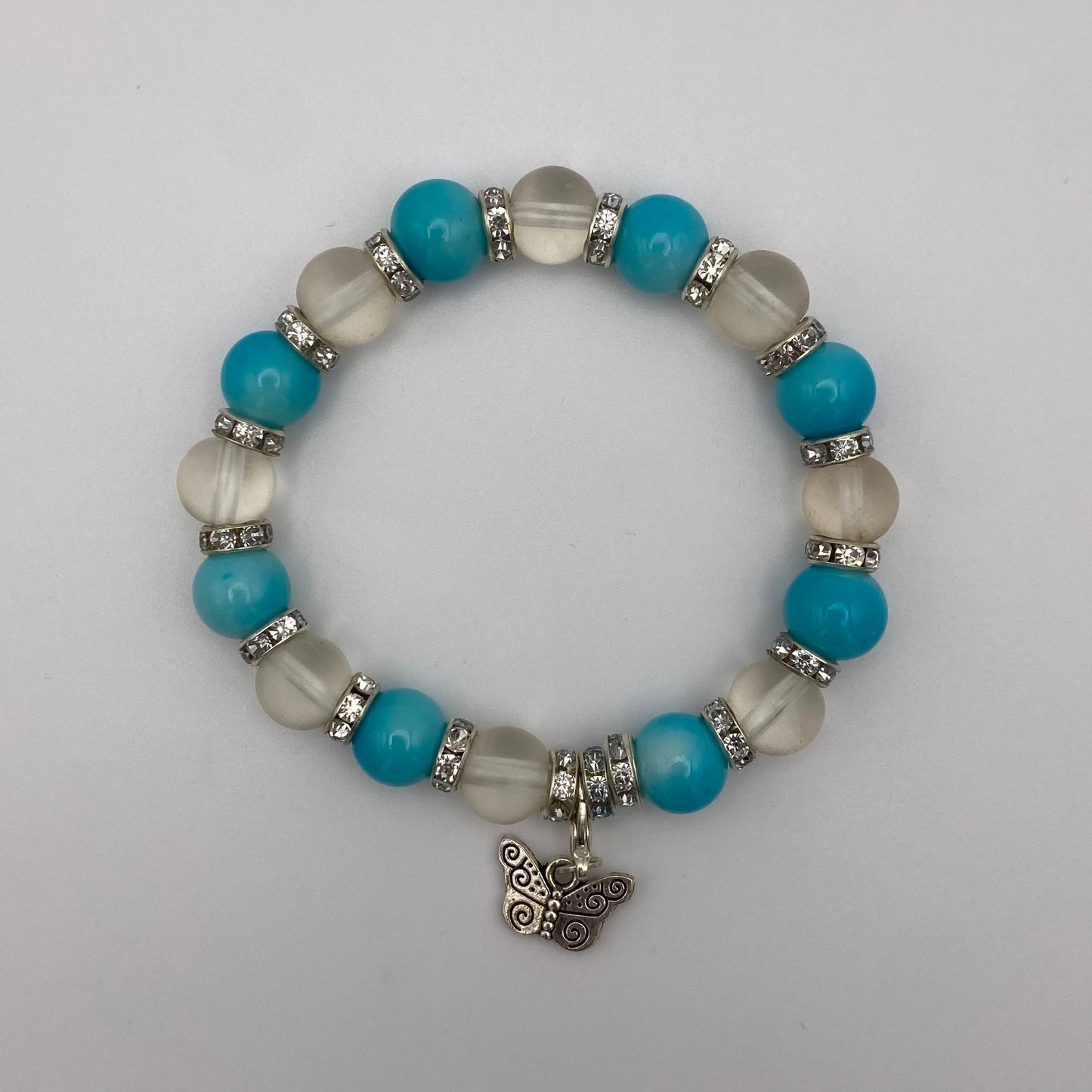 Armband mit Schmetterlings-Anhänger