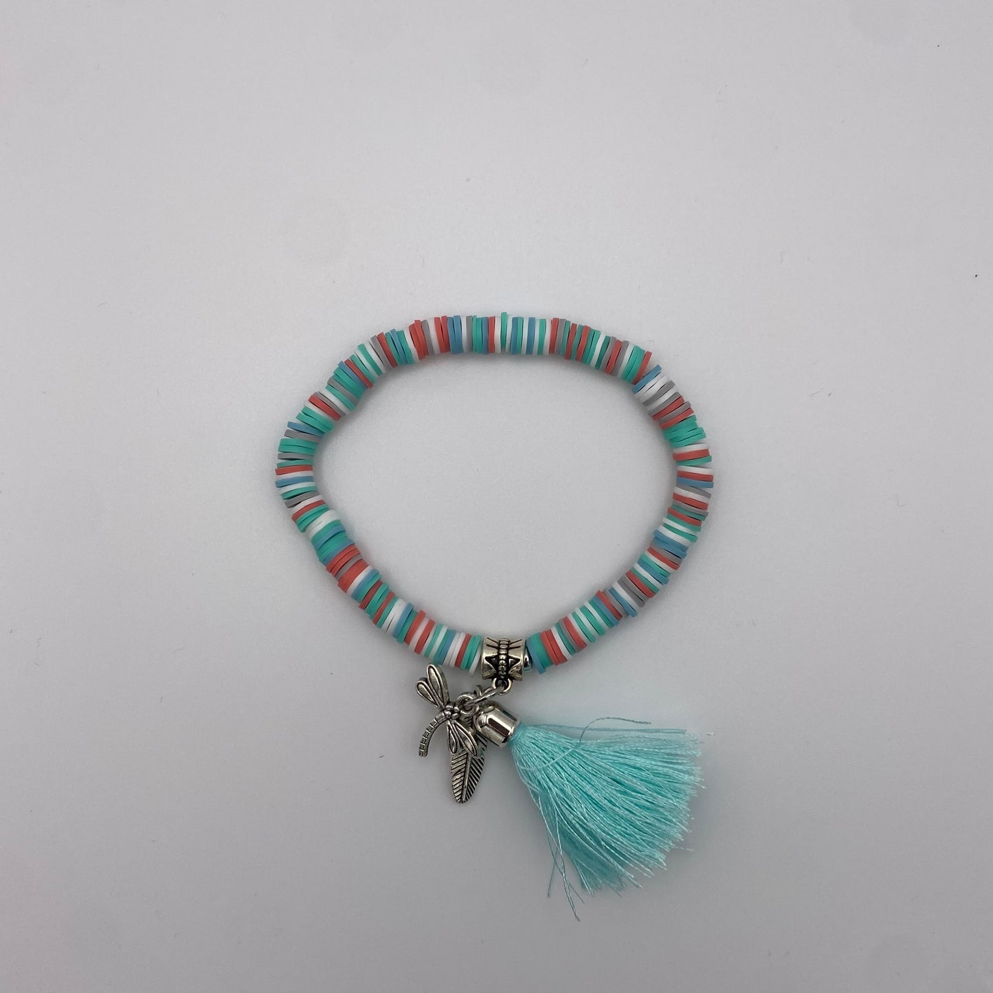 Armband mit Charms