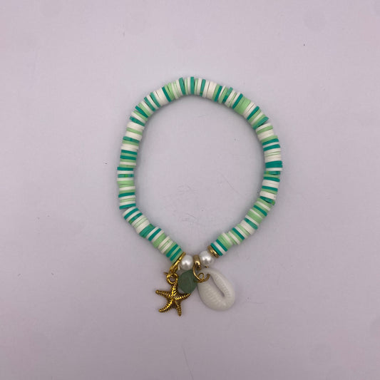 Armband mit Charms