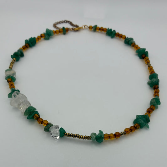 Handgemachte Kette mit Aventurin und Quarz